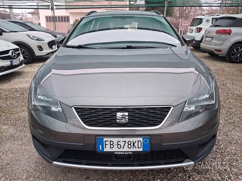 Usata Seat Leon ST 4Drive 184 CV (135 kW) 2015 Grigio Station wagon
