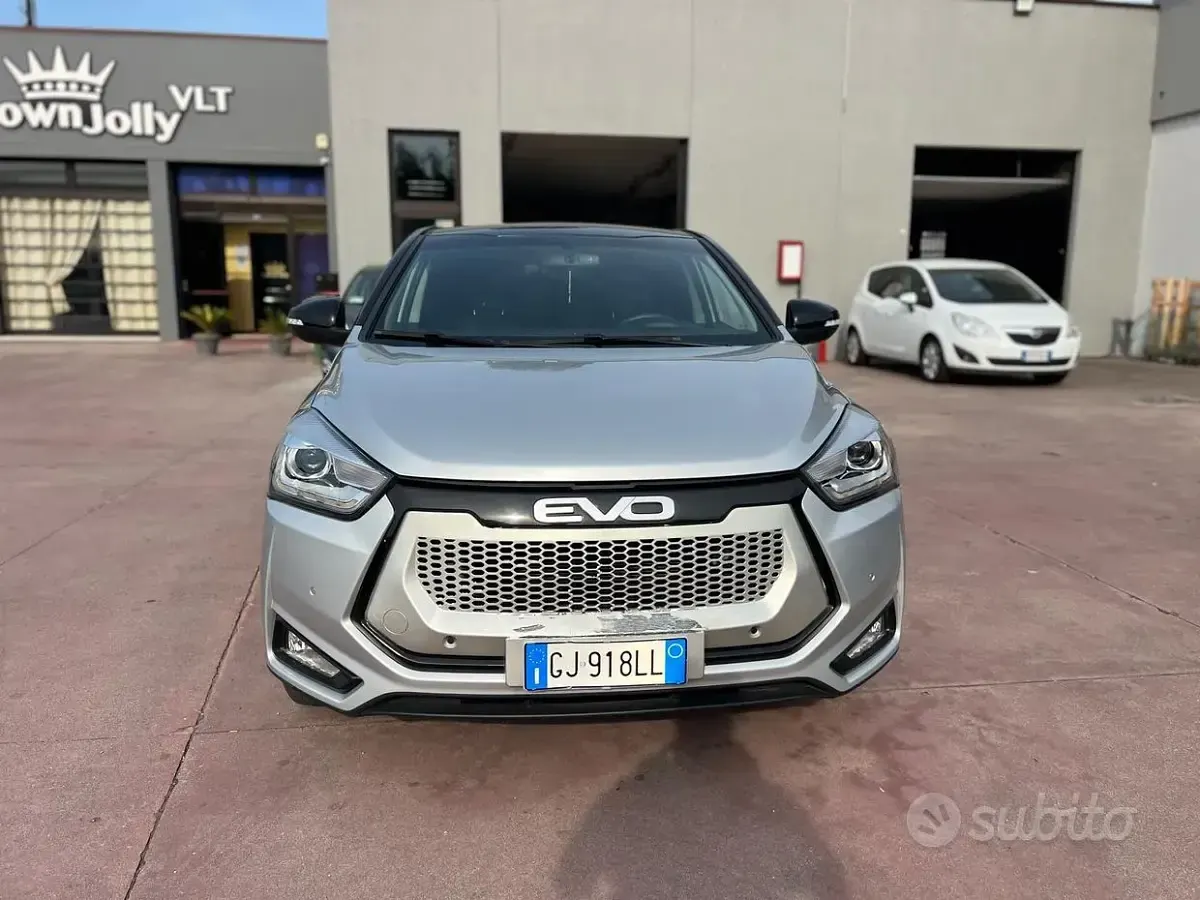 Usata EVO Evo 3 107 CV (78 kW) 2022 Grigio SUV