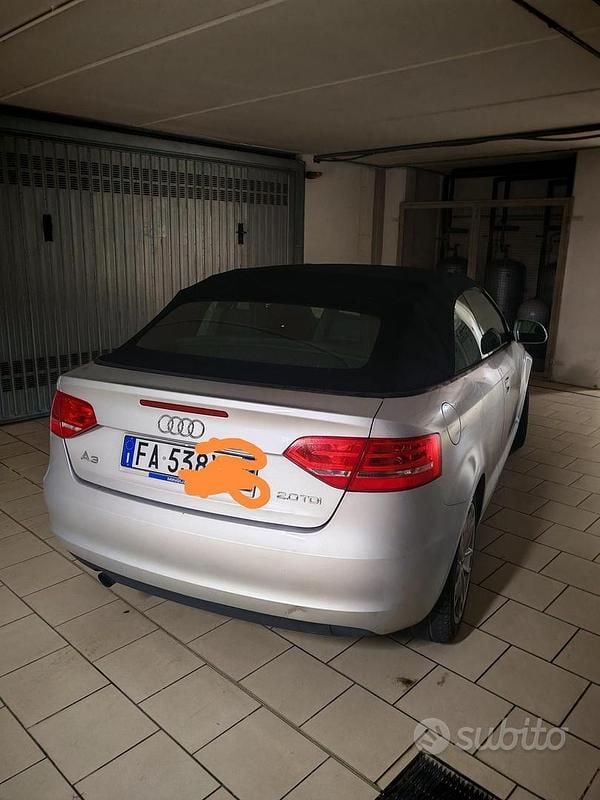 Usata Audi A3 Cabriolet 140 CV (102 kW) 2010 Grigio Cabrio