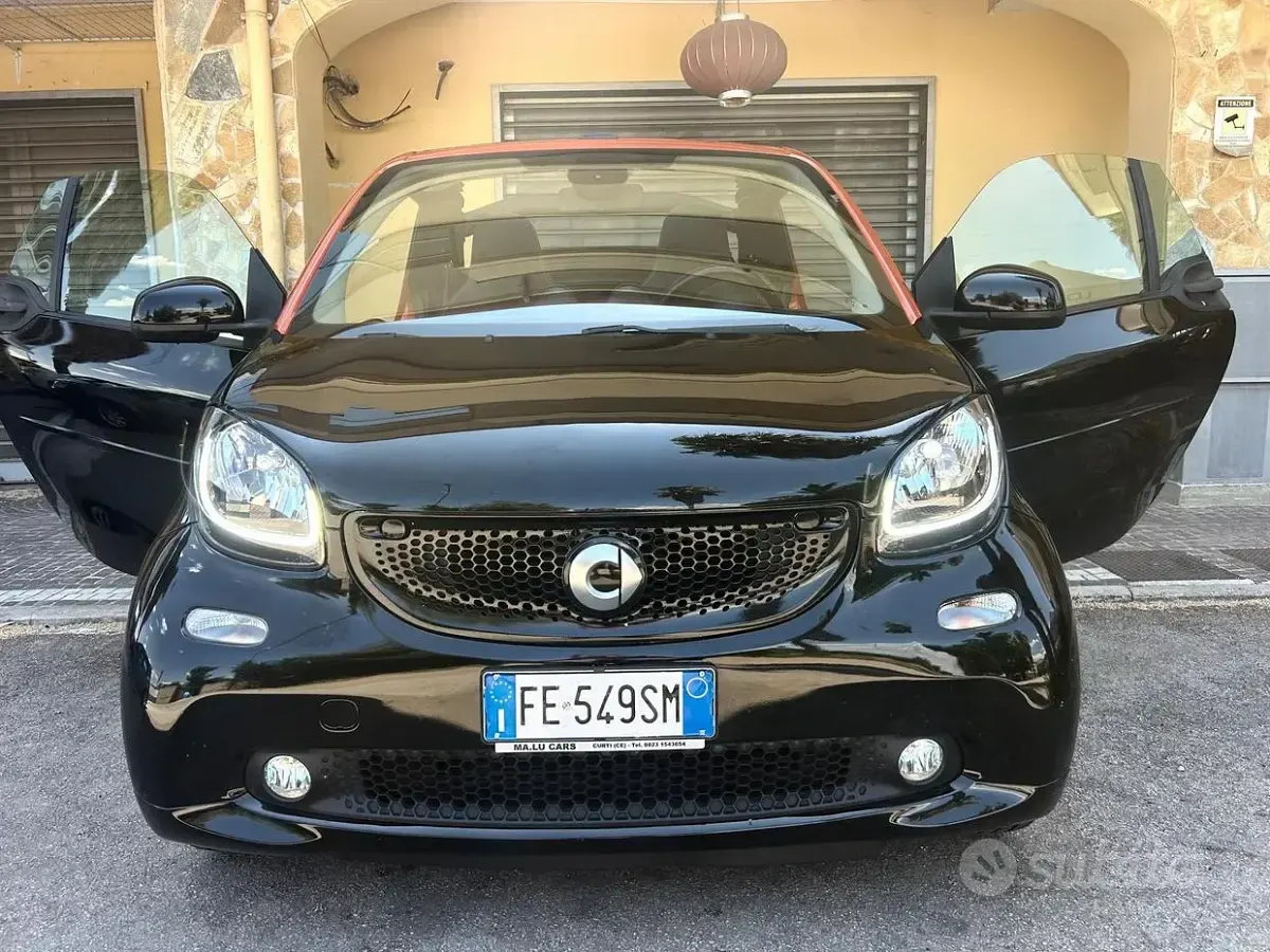 Usata Smart ForTwo Cabrio Prime 71 CV (52 kW) 2016 Nero Cabrio