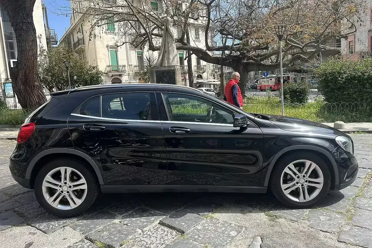 Occasion Mercedes GLA200 136 ch (100 kW) 2015 Noir SUV
