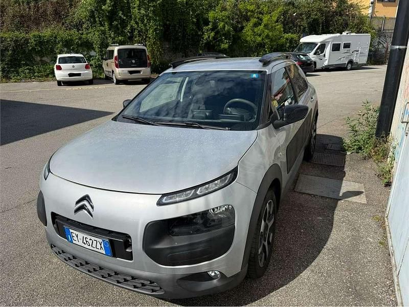 Usata Citroën C4 Feel 92 CV (67 kW) 2015 Argento SUV