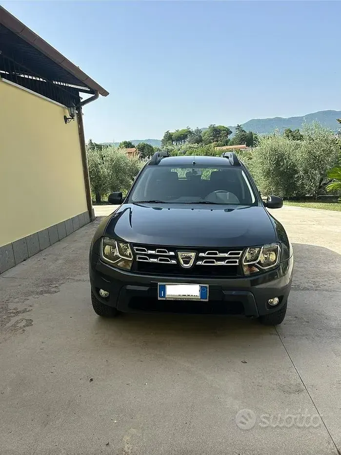 Usata Dacia Duster 109 CV (80 kW) 2014 Nero SUV
