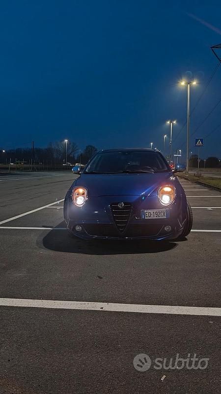 Usata Alfa Romeo MiTo 145 CV (106 kW) 2010 Blu Utilitaria