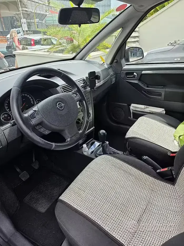 Usata Opel Meriva Club 90 CV (66 kW) 2009 Bianco Monovolume