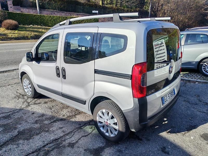 Usata Fiat Qubo Trekking 95 CV (69 kW) 2015 Grigio Monovolume