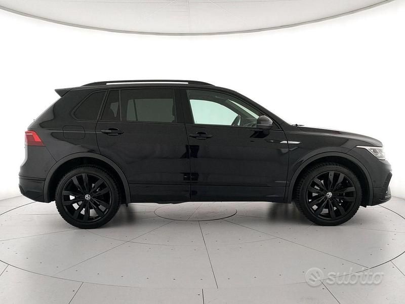 Usata VW Tiguan R-line 200 CV (147 kW) 2022 Other SUV