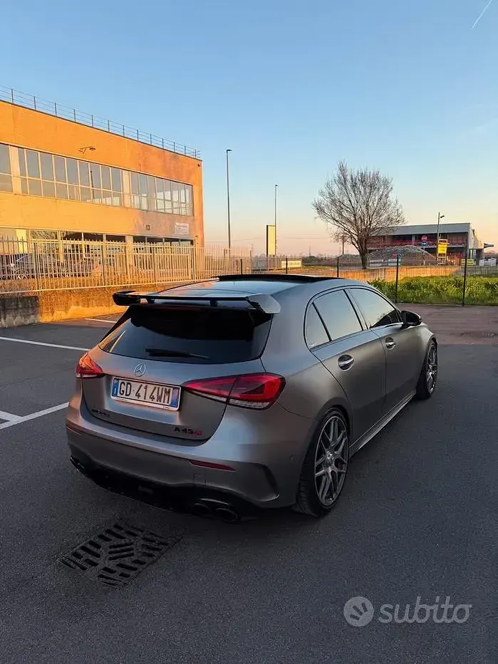 Usata Mercedes A45 AMG AMG 421 CV (309 kW) 2021 Grigio Utilitaria