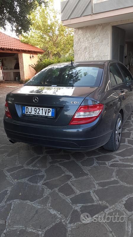 Usata Mercedes C220 2007 Grigio Berlina