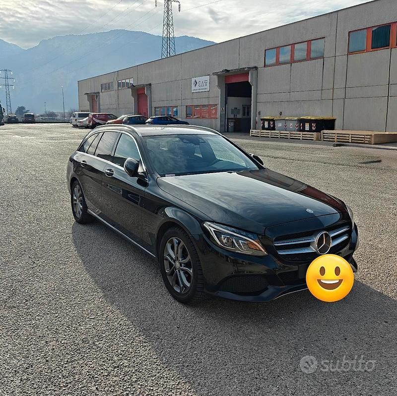 Usata Mercedes C220 170 CV (125 kW) 2014 Nero Station wagon