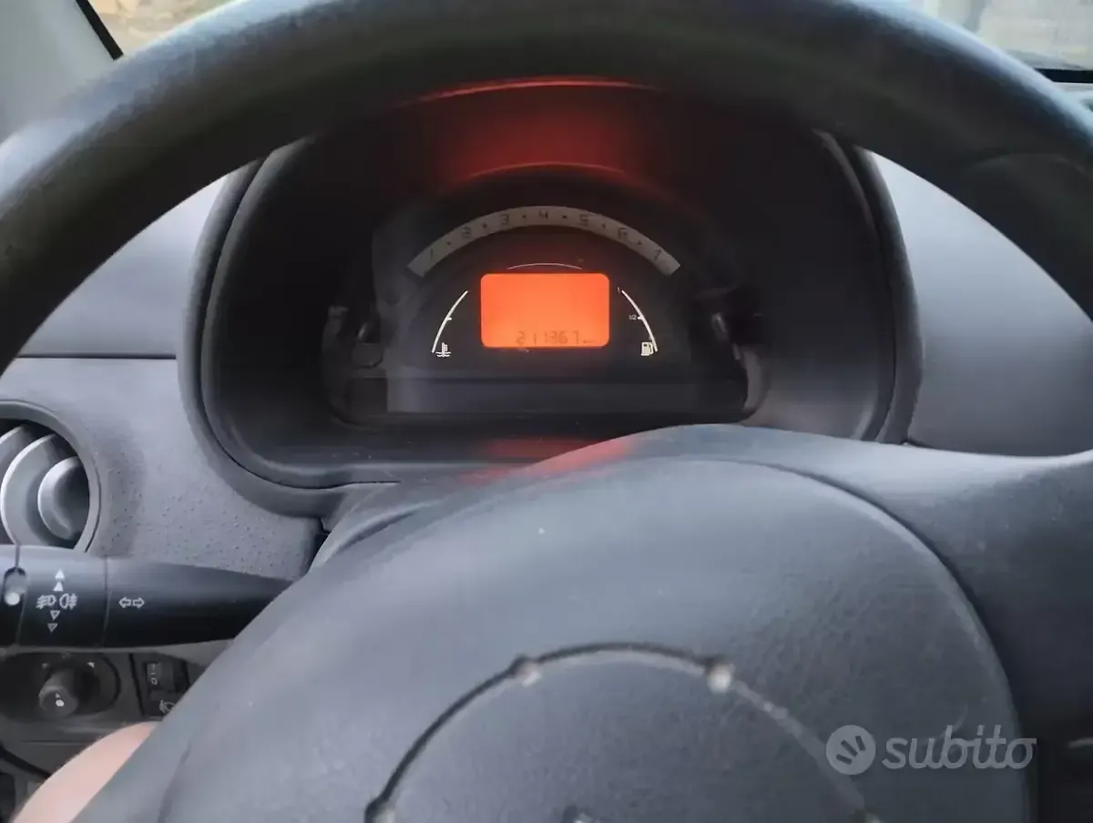 Usata Citroën C2 60 CV (44 kW) 2003 Nero Utilitaria