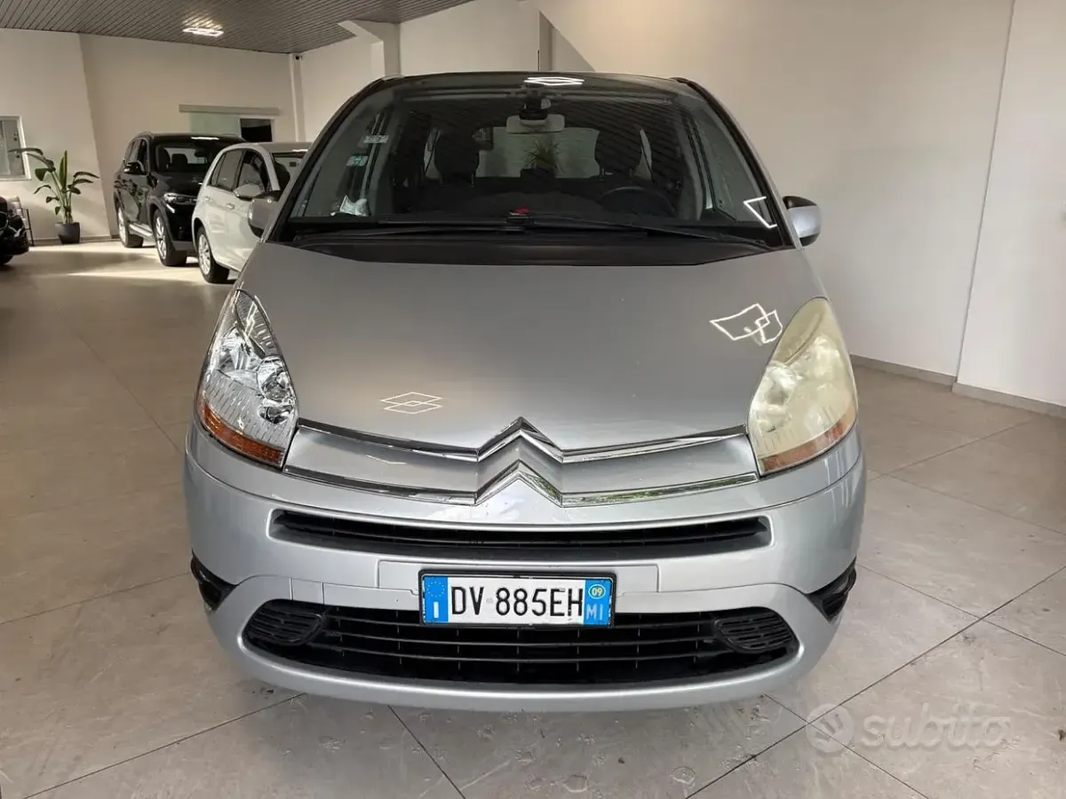 Usata Citroën Grand C4 Picasso Elegance 120 CV (88 kW) 2009 Grigio Monovolume