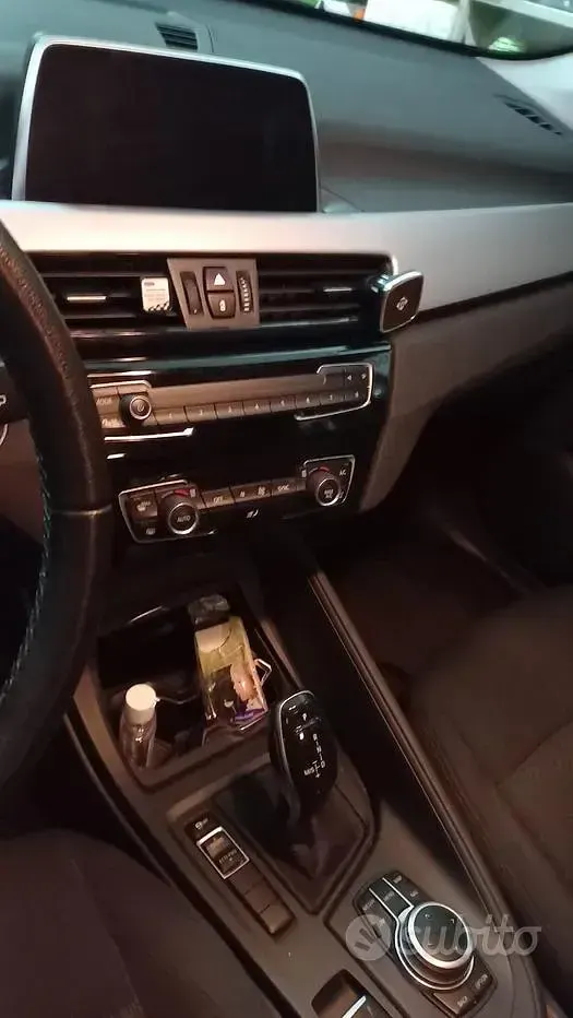 Usata BMW X1 150 CV (110 kW) 2019 Nero SUV