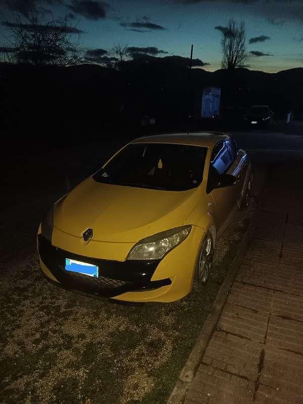 Usata Renault Mégane Coupé R.S. 250 CV (183 kW) 2012 Coupé