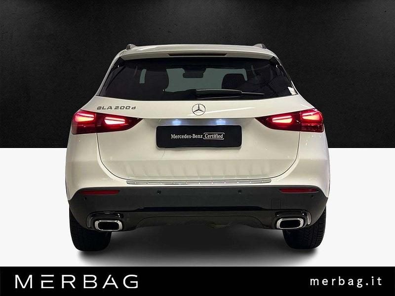 Usata Mercedes GLA200 Business 150 CV (110 kW) 2025 Bianco SUV