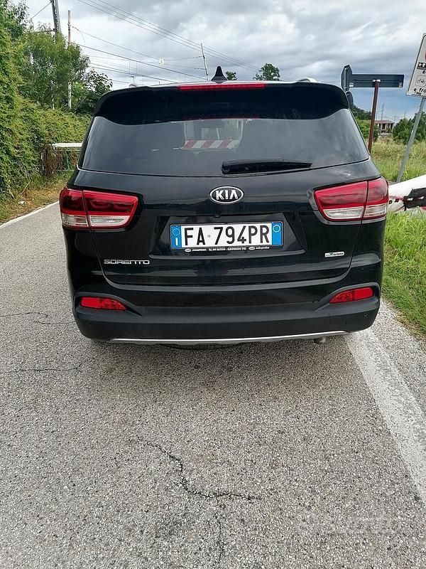 Usata Kia Sorento 200 CV (147 kW) 2015 Nero SUV
