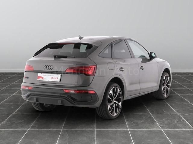 Usata Audi Q5 Sportback Ambiente 367 CV (269 kW) 2024 Grigio chronos metallizzato SUV