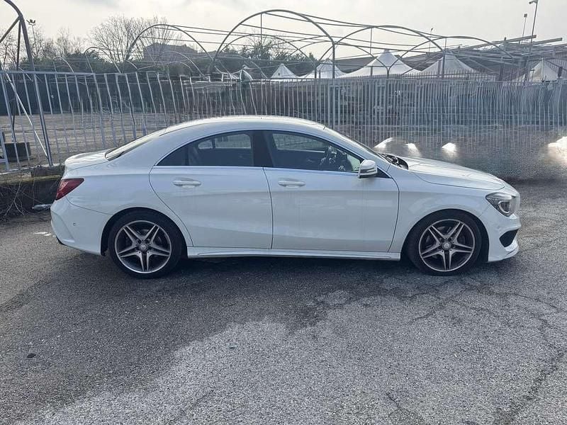 Usata Mercedes CLA220 Premium 170 CV (125 kW) 2016 Berlina
