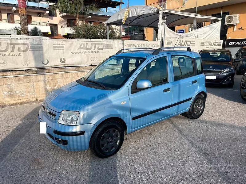 Usata Fiat Panda 75 CV (55 kW) 2011 Blu Utilitaria