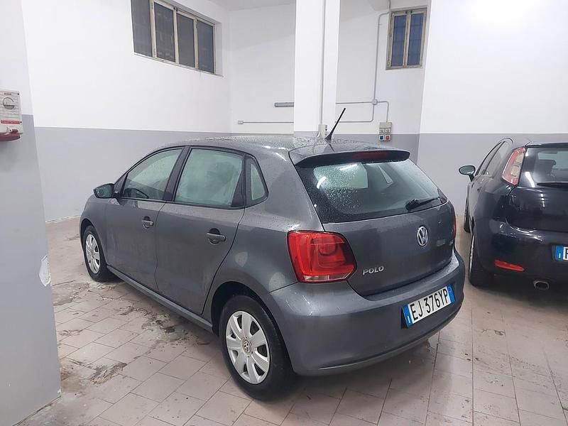 Usata VW Polo 75 CV (55 kW) 2011 Grigio Berlina