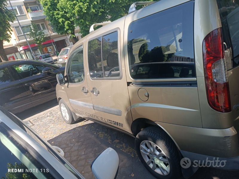Usata Fiat Doblò 85 CV (62 kW) 2006 Giallo Monovolume
