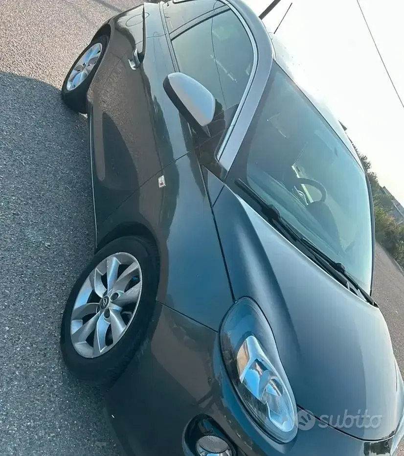 Usata Opel Adam 87 CV (63 kW) 2018 Nero Utilitaria