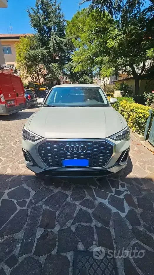 Usata Audi Q3 Sportback S-Line 125 CV (91 kW) 2020 Grigio SUV