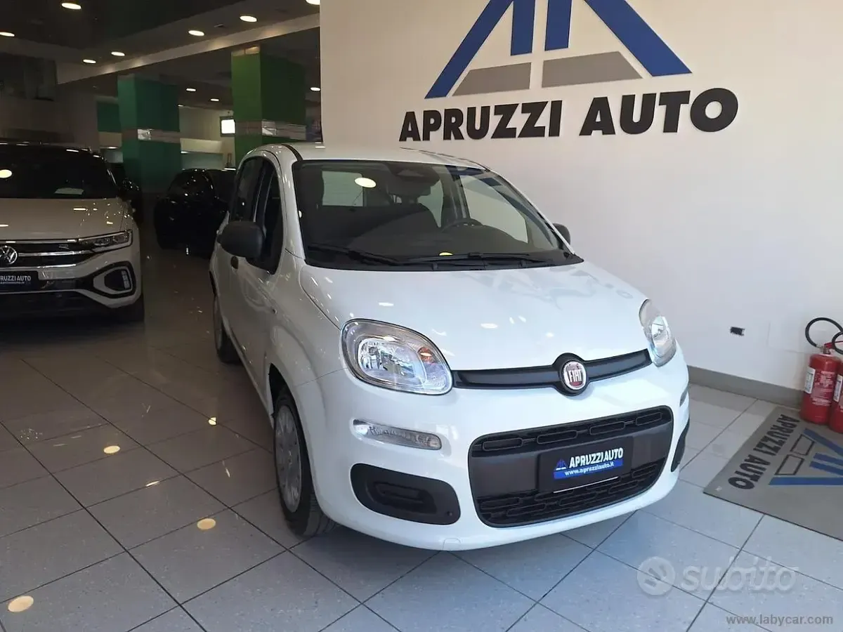 Usata Fiat Panda S 70 CV (51 kW) 2025 Bianco Utilitaria