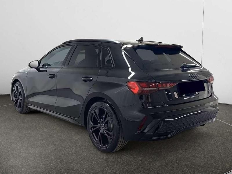 Nuova Audi A3 S-Line 204 CV (150 kW) 2026 Nero Berlina