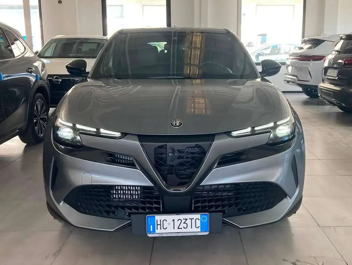 Usata Alfa Romeo GT Junior Edizione Speciale 136 CV (100 kW) 2026 Grigio mett SUV