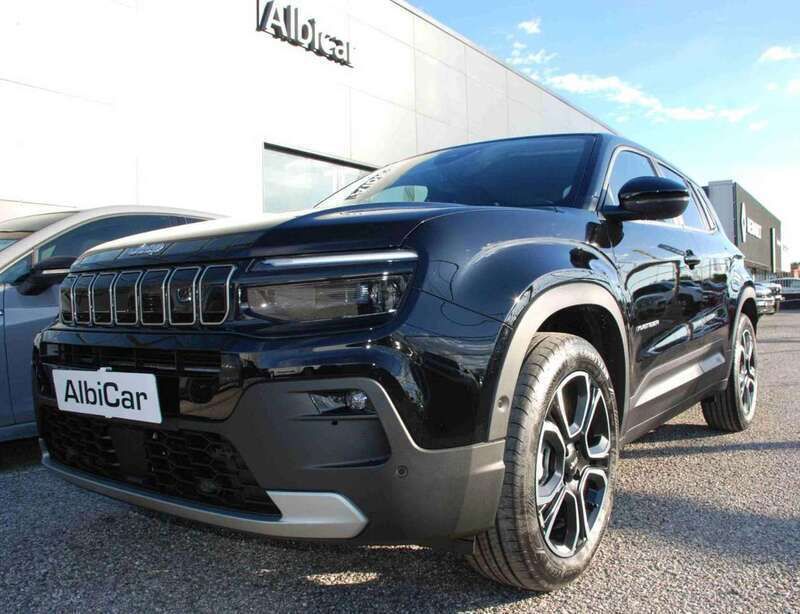 Nuova Jeep Avenger Summit 101 CV (74 kW) 2025 Nero SUV