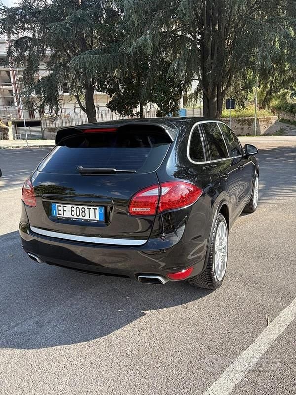 Usata Porsche Cayenne 2011 SUV