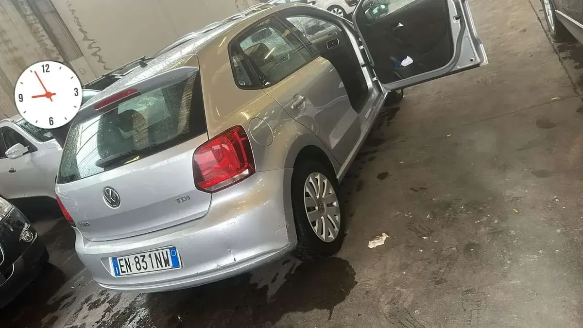 Usata VW Polo United 75 CV (55 kW) 2012 Argento Utilitaria
