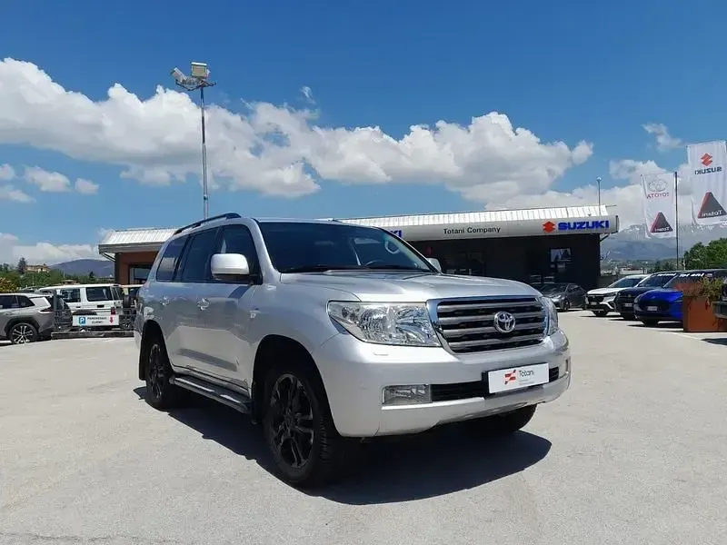 Usata Toyota Land Cruiser V8 272 CV (200 kW) 2008 Argento SUV