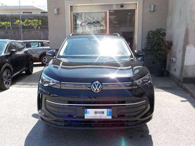 Nuova VW Tiguan Edition 131 CV (96 kW) 2025 Vari colori SUV