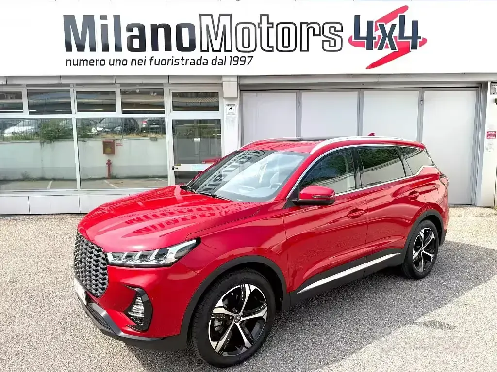 Usata DR DR 6.0 155 CV (114 kW) 2022 Rosso SUV
