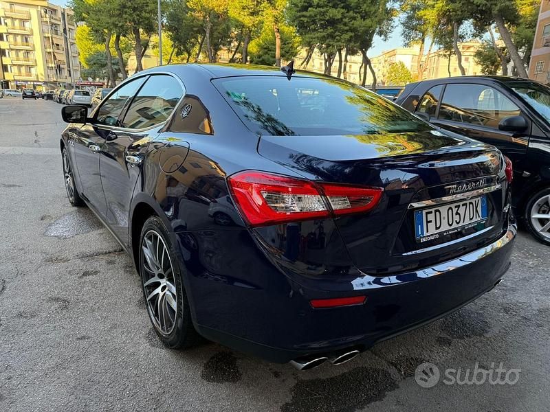 Usata Maserati Ghibli GranLusso 250 CV (183 kW) 2016 Blu Berlina