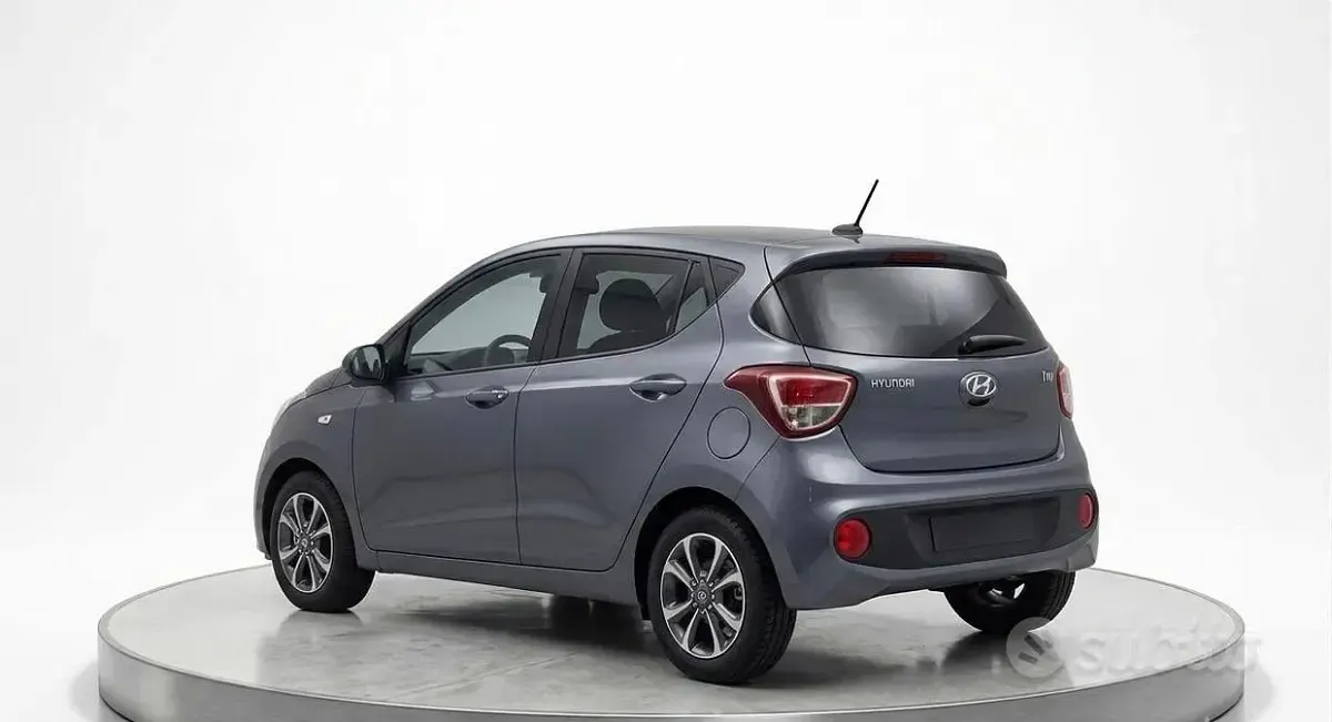 Usata Hyundai i10 67 CV (49 kW) 2019 Grigio Utilitaria