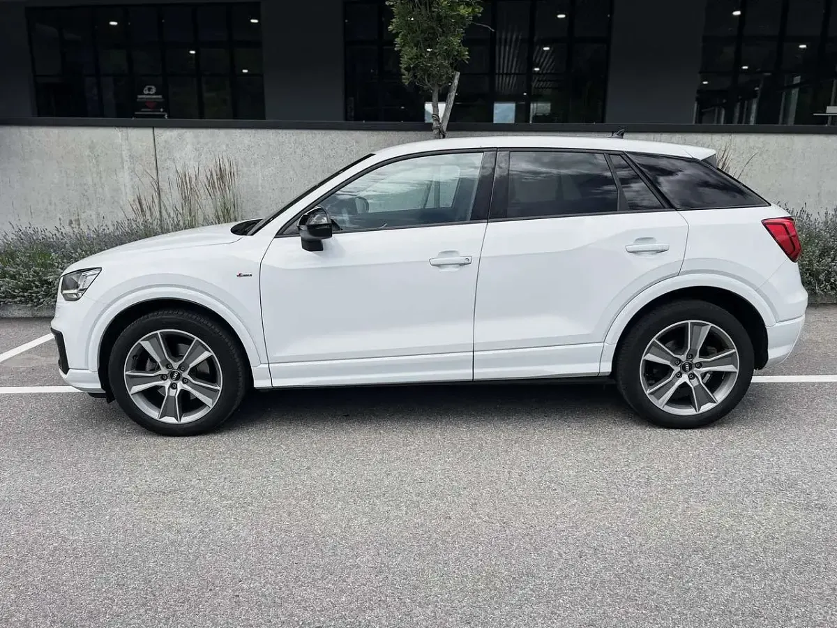 Usata Audi Q2 S-Line 190 CV (139 kW) 2019 Bianco SUV