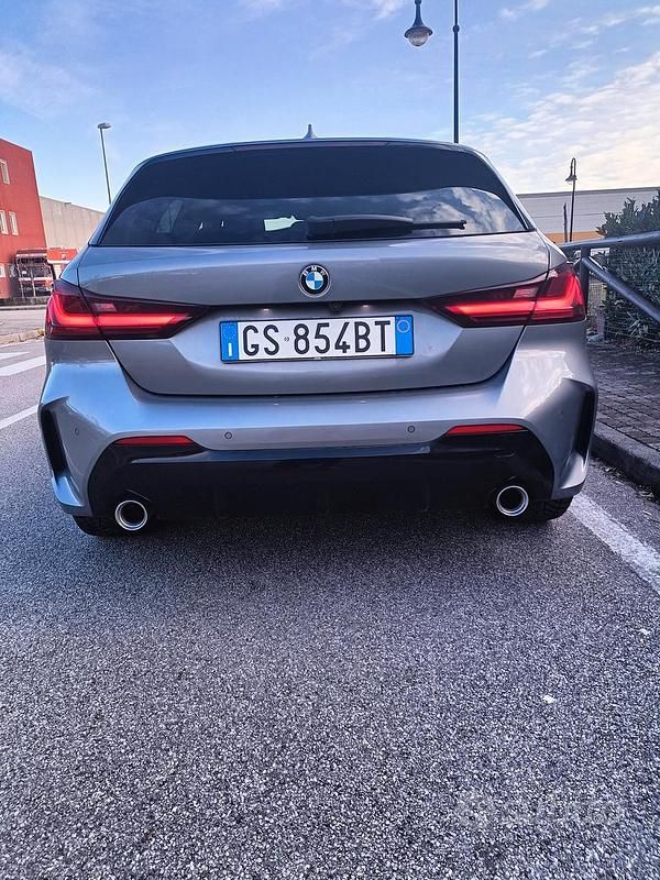 Usata BMW 118 M Sport 150 CV (110 kW) 2023 Grigio Utilitaria