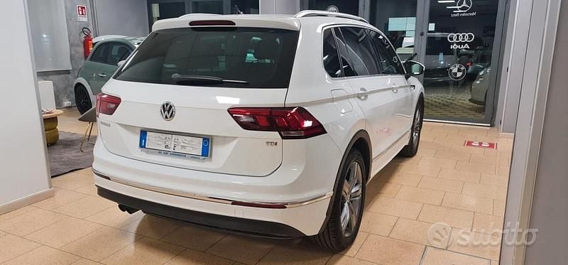 Usata VW Tiguan R-line BlueMotion 2017 Bianco SUV