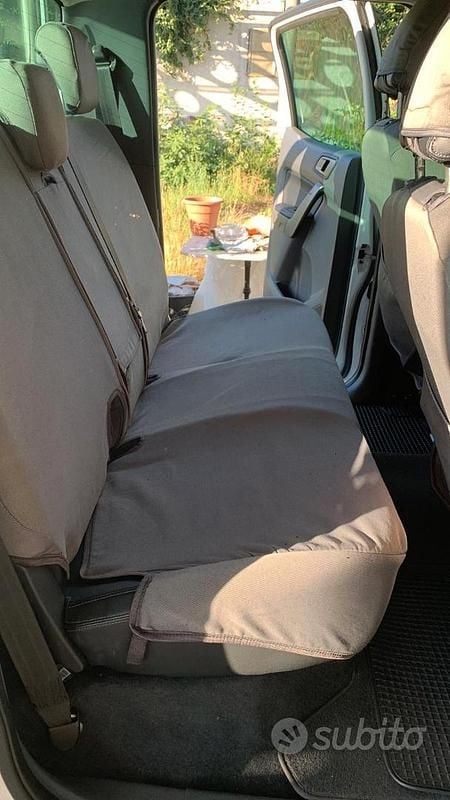 Usata Ford Ranger 143 CV (105 kW) 2019 Bianco Pick-up