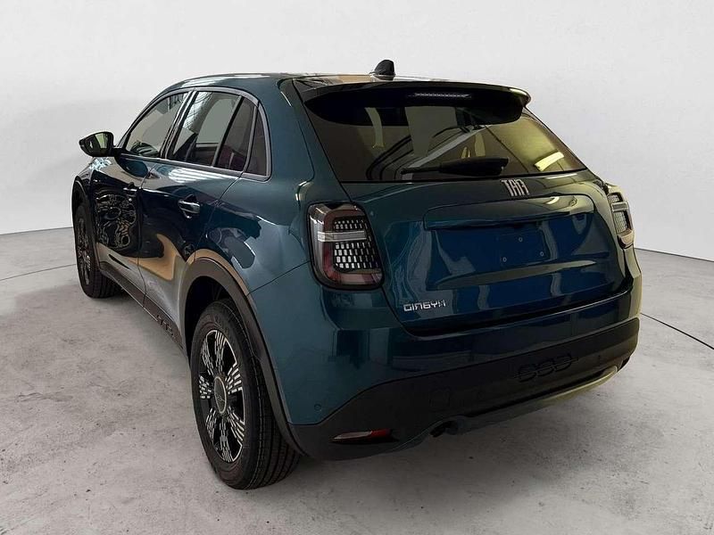 Nuova Fiat 600 Icon 110 CV (80 kW) 2026 Blu/azzurro SUV