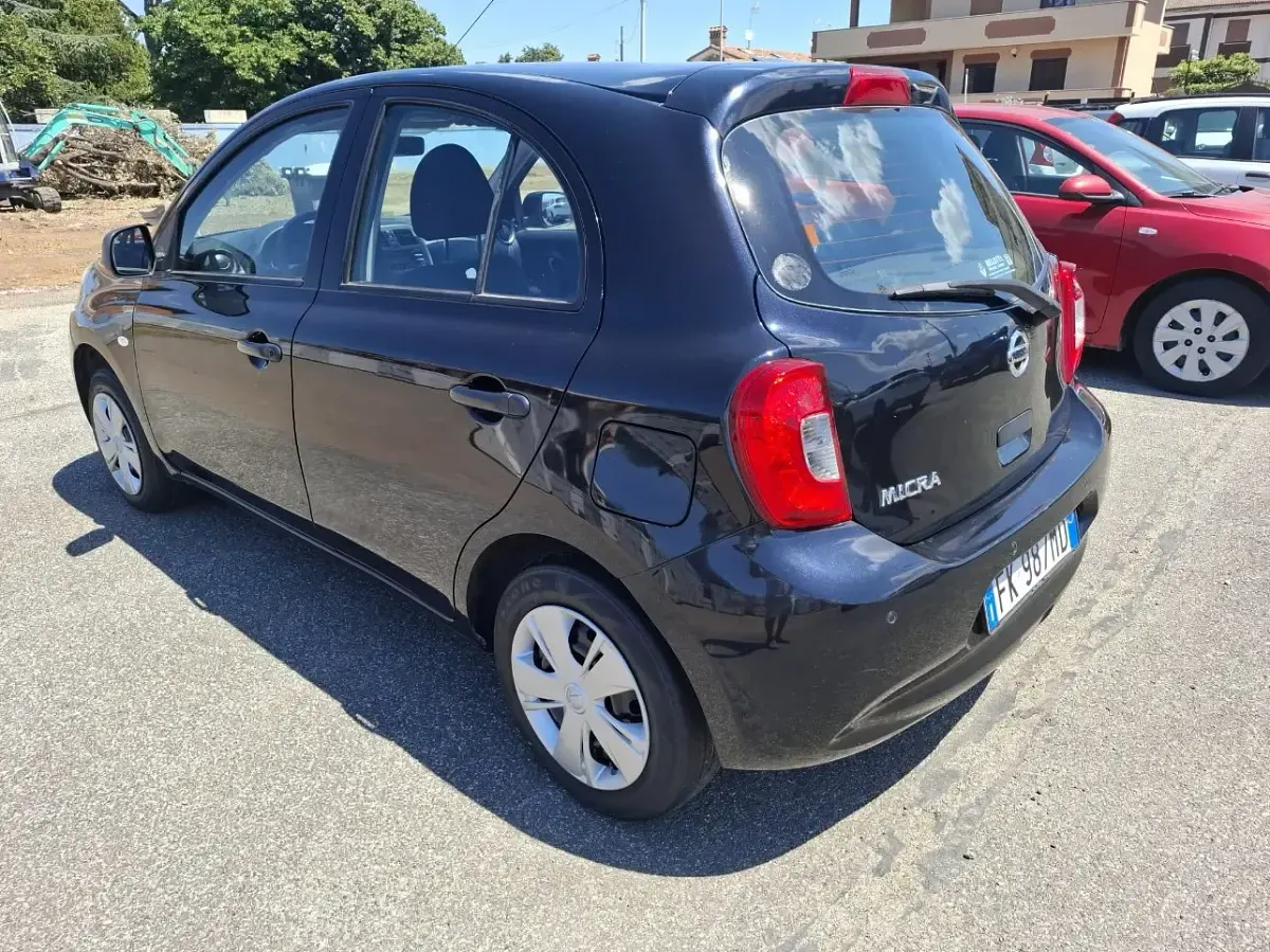 Usata Nissan Micra 80 CV (58 kW) 2017 Nero Utilitaria
