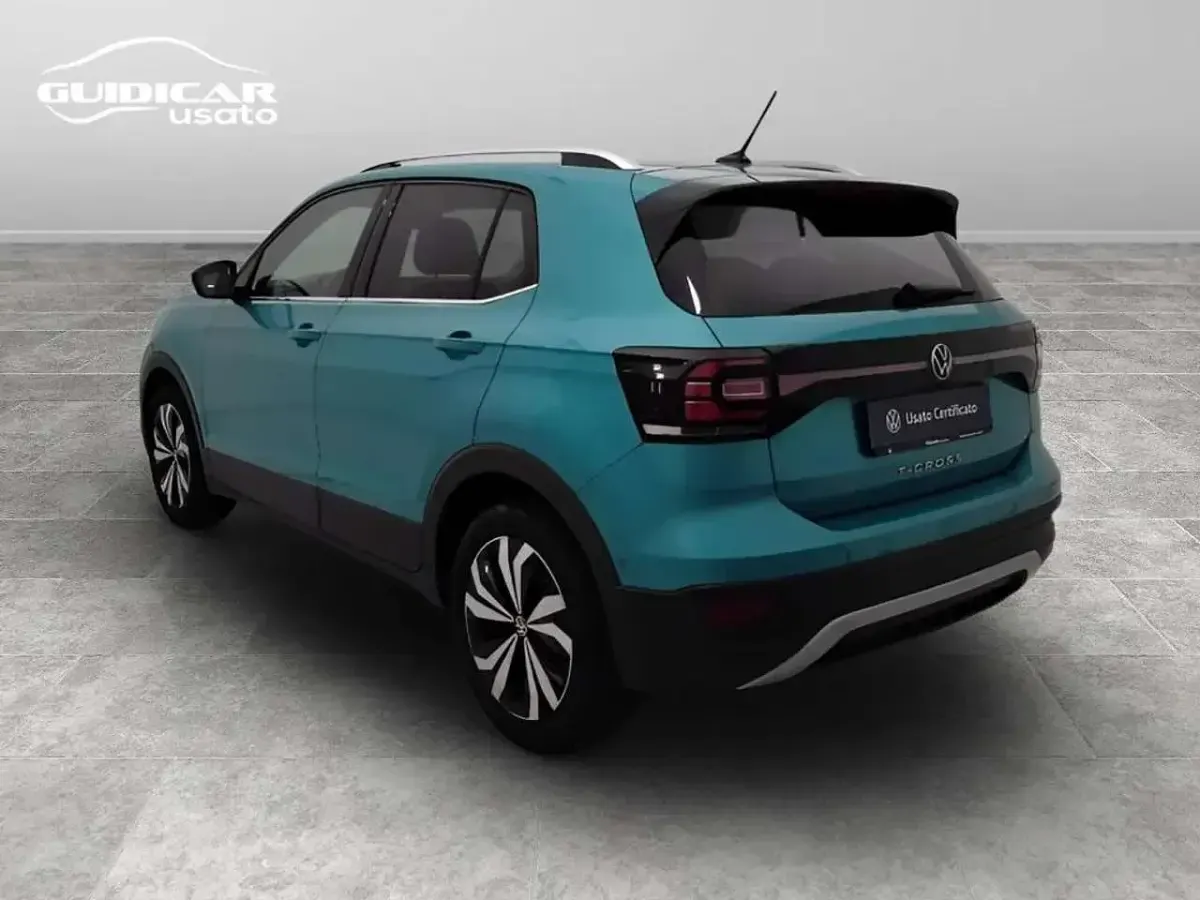 Usata VW T-Cross Advance 110 CV (80 kW) 2023 Blu SUV