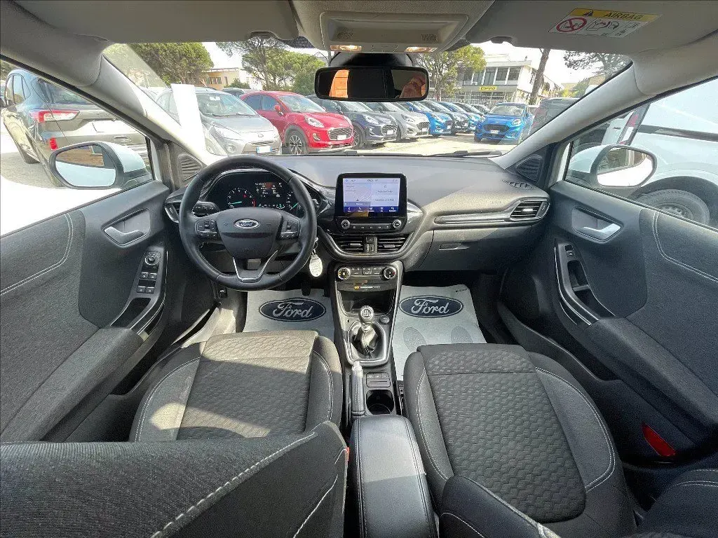 Usata Ford Puma Titanium S 125 CV (91 kW) 2023 Bianco pastello SUV