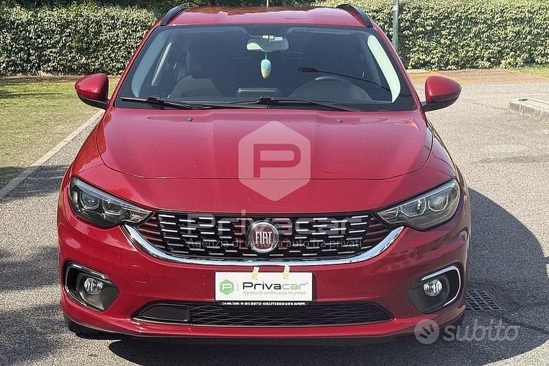 Usata Fiat Tipo S 120 CV (88 kW) 2017 Rosso Station wagon