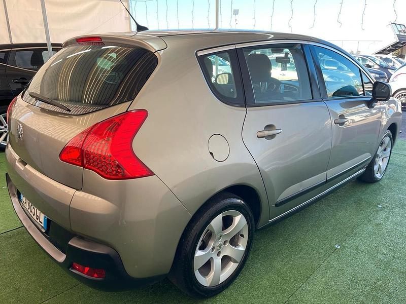 Usata Peugeot 3008 150 CV (110 kW) 2010 Oro Station wagon