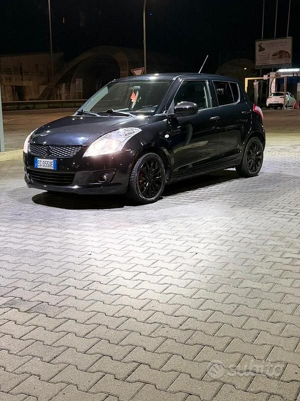 Usata Suzuki Swift 75 CV (55 kW) 2011 Nero Berlina