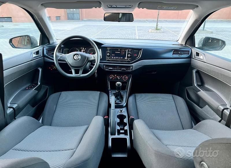 Usata VW Polo 80 CV (58 kW) 2019 Grigio Berlina